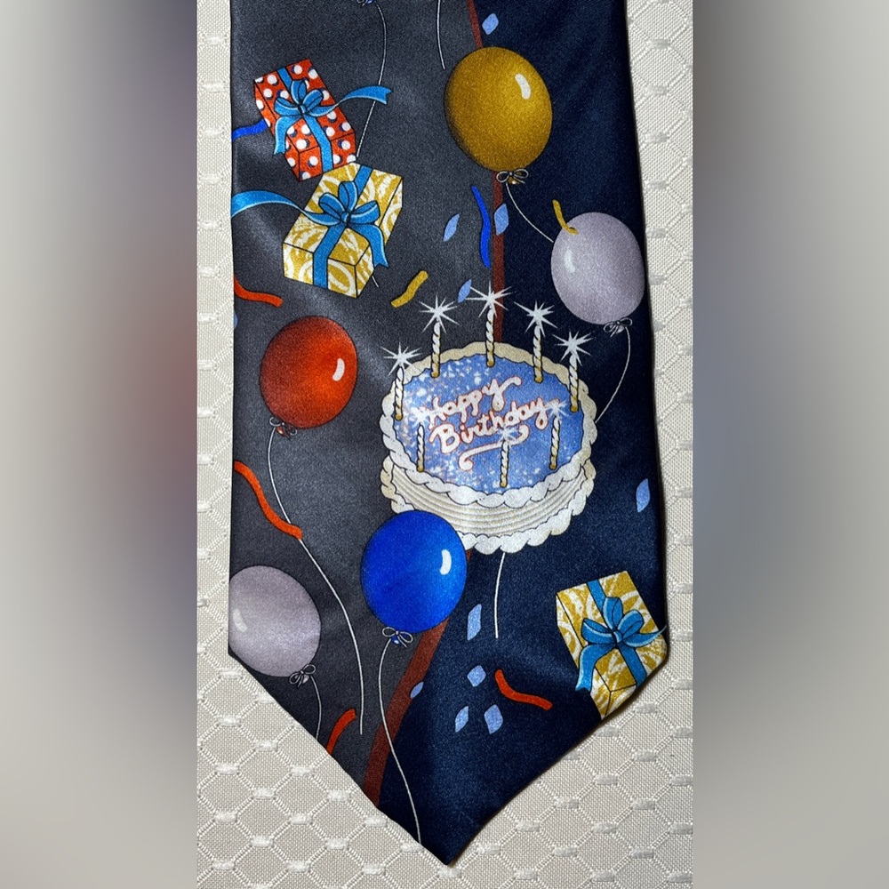 Christian Pelini 100% Silk Handmade Birthday Tie - Picture 4 of 6